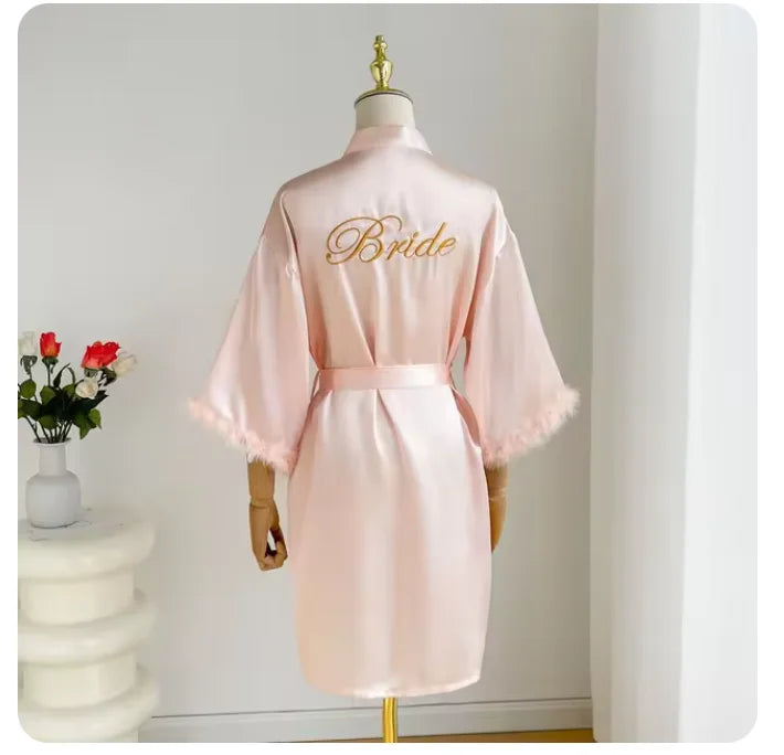 White Bride Wedding Robe with Feathers Women Satin Peignoir Sexy Bridesmids Kimono Gowns Short Bathrobe Bridal Intimate Lingerie - Matrix-studios.com