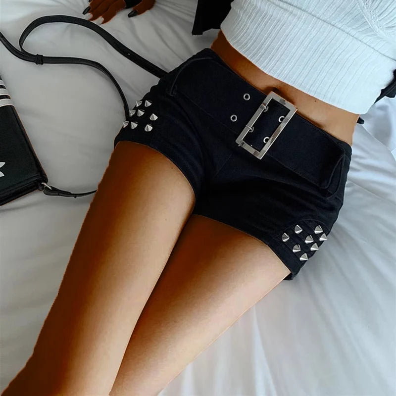 2024 Female American Low Waist Night Club Jeans Girls Fashion Metal Rivet Decoration Harajuku Pants Women Sexy Black Y2k Shorts - Matrix-studios.com
