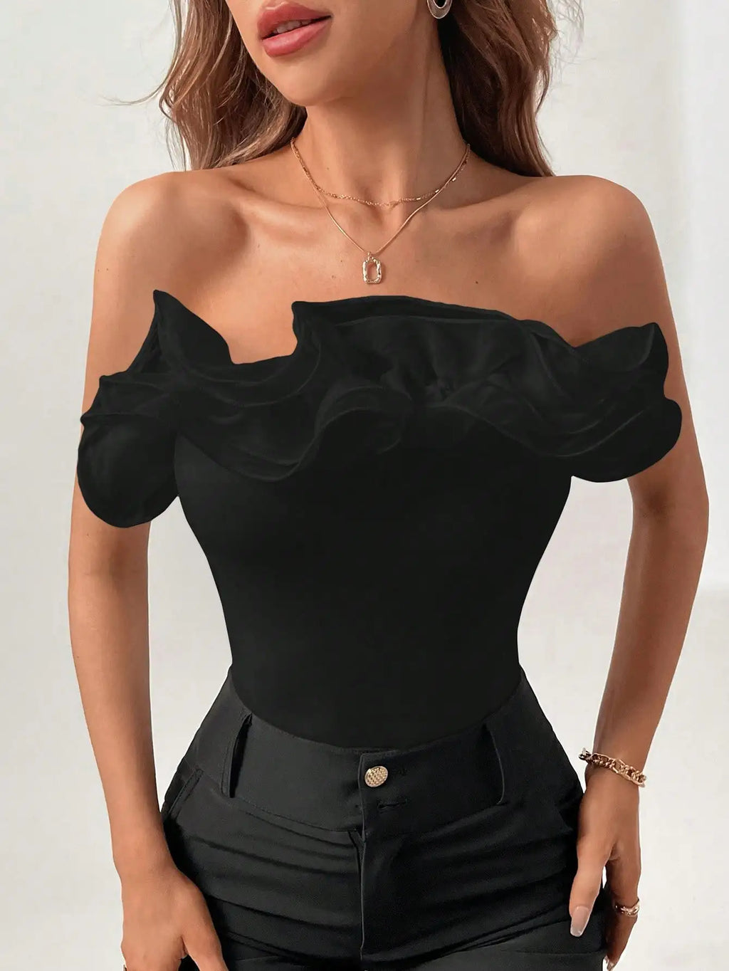 White Niche Does Not Hit a Unique Chic Short One-piece Strapless Top for Spice Girls to Wear Outside - Matrix Studios
