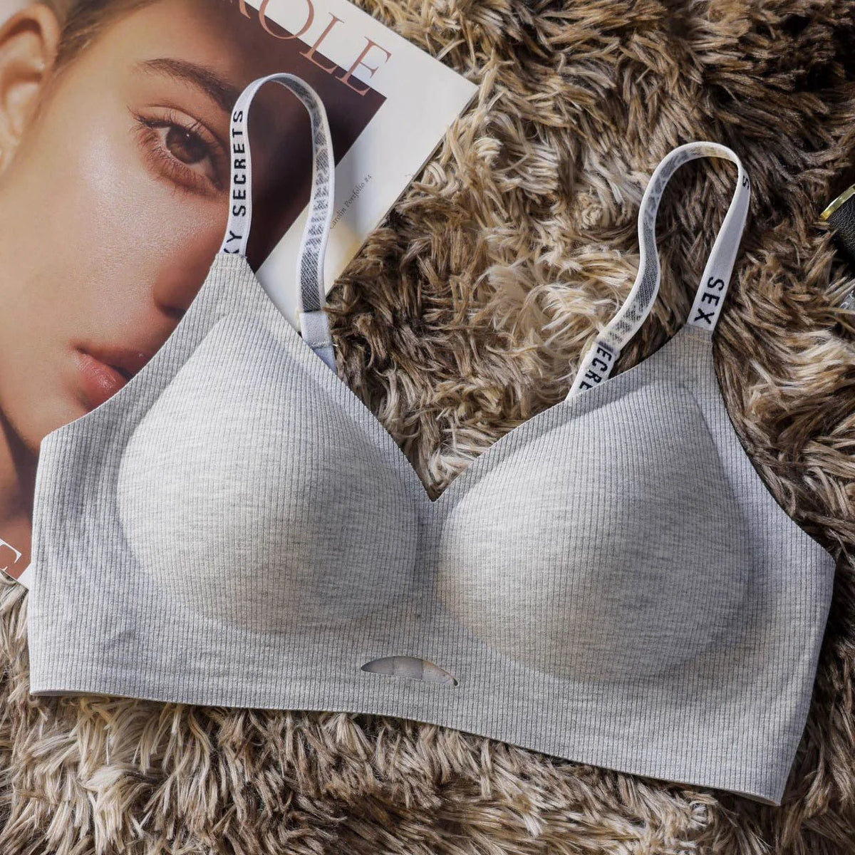 Sexy Seamless Women's Underwear, Wire-free, Hollow, Comfortable, Breathable, Push-up Sports Bra For Women, Thin Section - Matrix Studios