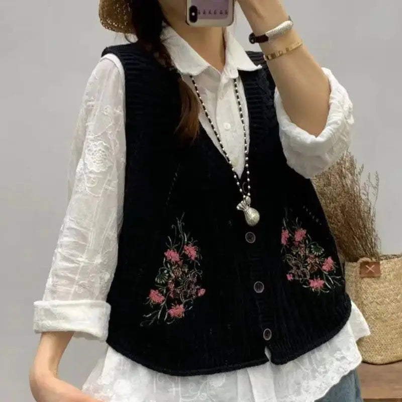 Vintage Embroidery Knitted Vests Sleeveless Cardigan Buttons Pockets Spring Autumn Tops Coats Waistcoat Design Trend Vests New - Matrix Studios