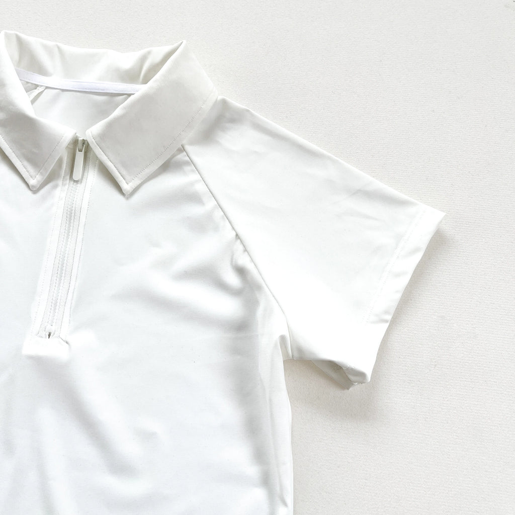 Women's Short - Sleeve Polo Shirts: White and Navy Blue Options Available, Half - Zip Collar for Both Style and Comfort 。 - Matrix-studios.com
