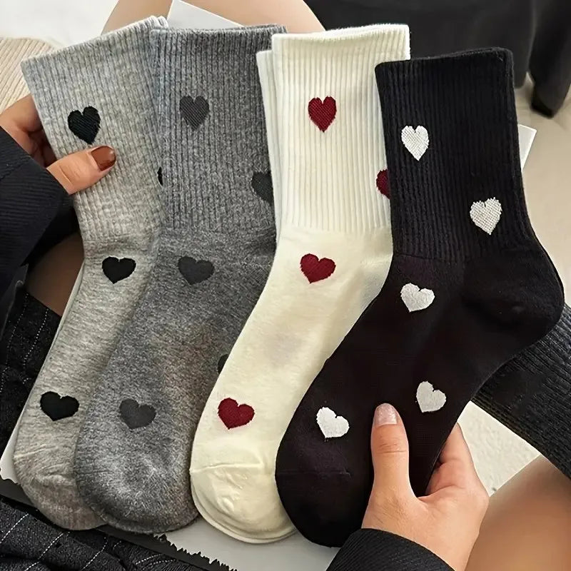 5/10 Pairs Women Heart-Shaped Pattern Middle Tube Socks Fashionable Printing Soft Comfortable Sweat Absorbing Breathable Socks - Matrix Studios
